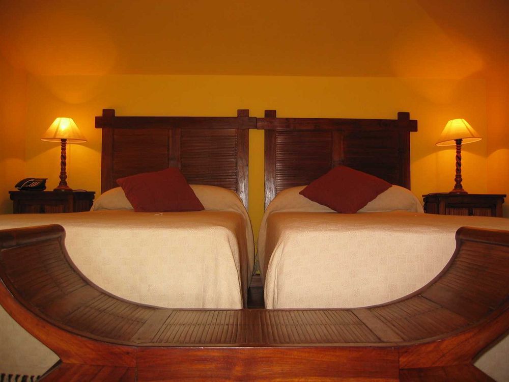 Hotel Aire De Ruesga Esterno foto